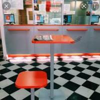Arredo agenzia scommesse