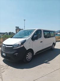 Furgone 9 posti Opel Vivaro