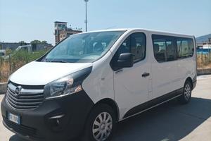 Furgone 9 posti Opel Vivaro