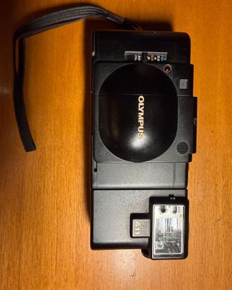 Fotocamera Olympus XA + flash A11 - telemetro -