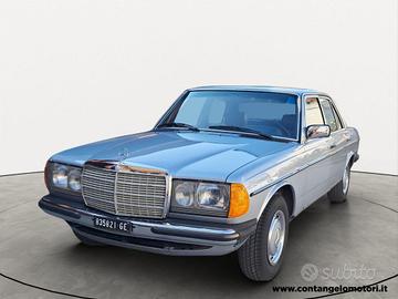 MERCEDES-BENZ 200 200 W123 KM 94000