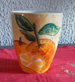 Vaso con agrumi
