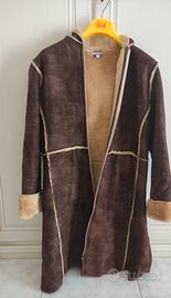 Cappotto marrone invernale da donna con cappuccio 