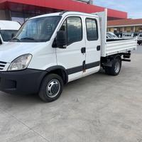 Iveco Daily 35c18 sette posti ribaltabile