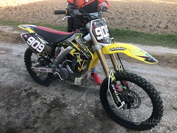 Suzuki rmz 250
