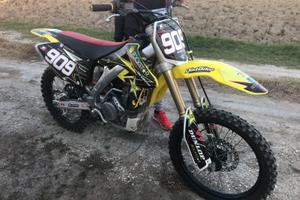 Suzuki rmz 250