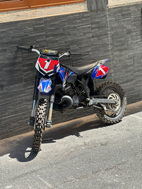 Publico motocross 50cc per cilindrata più grande