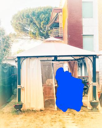 Gazebo 3x4 con zanzariere