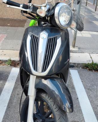 Piaggio carnaby 300 
