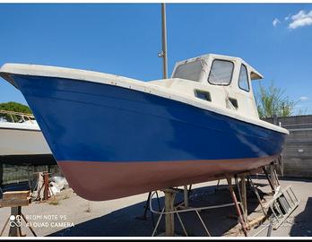 gozzo cabinato 7.50 e motori Lombardini 25/40