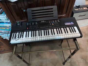 tastiera pianoforte 36 tasti. 