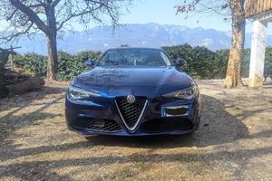 Alfa Romeo Giulia 2.2 Diesel 150cv at8