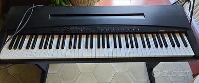 meravigliosa tastiera YAMAHA YFP-70