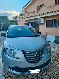 Lancia Ypsilon 1.3 Mjt S&S Gold
