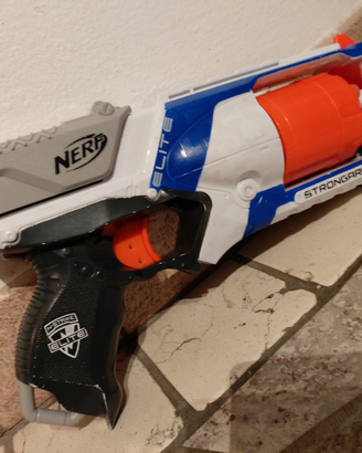 Nerf elite strongarm
