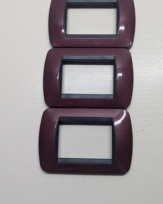  Placca bticino living classic mod. L4803 bordeaux