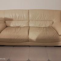 DIVANI PELLE