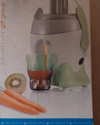 Centrifuga per frutta e verdura 