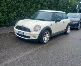 MINI Mini Cooper A.E. - 2010