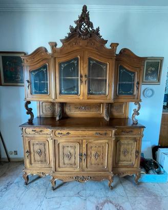 Credenza antica barocca stile Luigi XV con vetrina