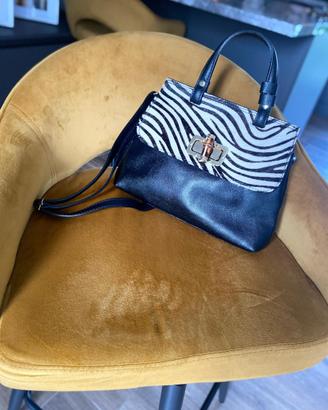 Borsa in pelle e cavallino