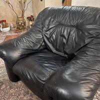poltrone nere in pelle