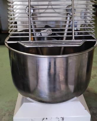 IMPASTATRICE DA 10 KG