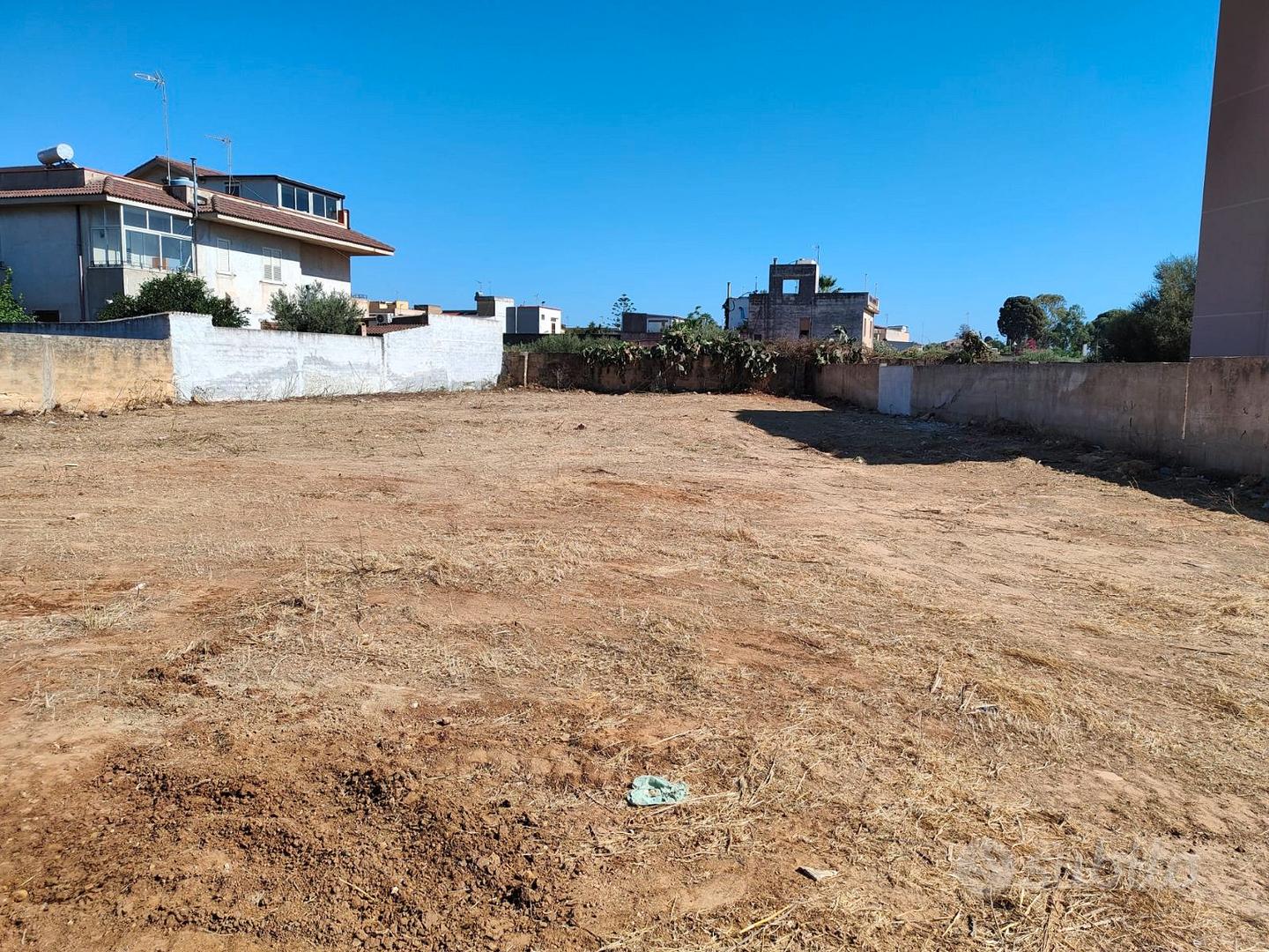 TERRENO 1176 MQ - Vista 4