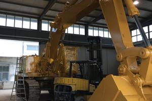 Escavatore idraulico CATERPILLAR modello 245B