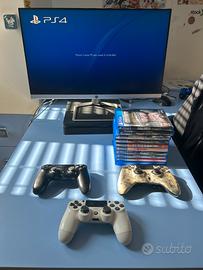 Playstation 4 Slim 1TB, 10 giochi, 3 controller.