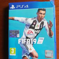 FIFA 19  ps4 praticamente come nuovo