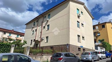 4 LOCALI A COLLEFERRO