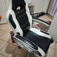 Poltrona gaming Trust GXT