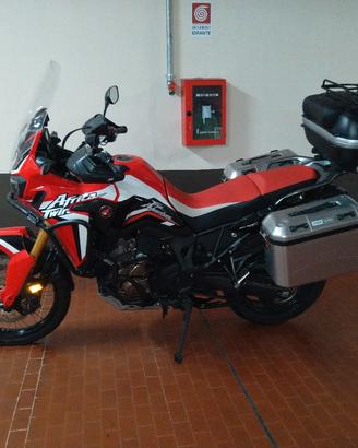  Honda Africa Twin 1000 DCT