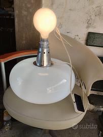 Lampada da tavolo