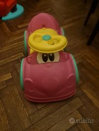 Macchinina cavalcabile Chicco. primi passi 