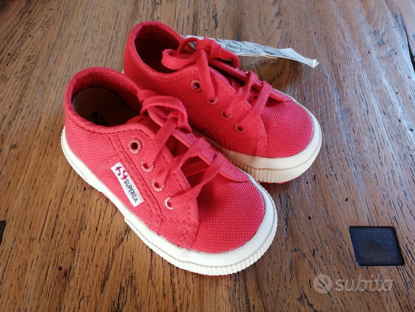 Superga rossa store