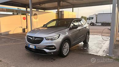 OPEL GRANDLAND X AUTOCARRO