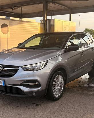 OPEL GRANDLAND X AUTOCARRO