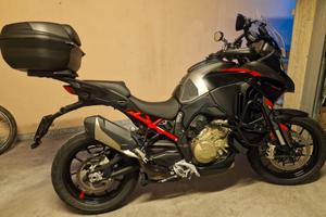 Ducati Multisrrada v4s gran tour