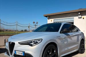 Alfa Romeo Stelvio 2.0 Q4 280cv Veloce TI