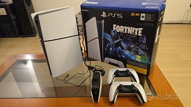 PlayStation 5 digital 1 tera e due joystick