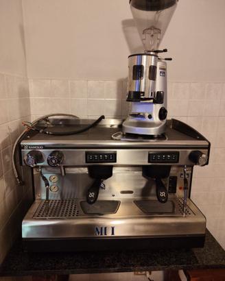 MACCHINA CAFFE DA BAR PROFESSIONALE PARI AL NUOVO