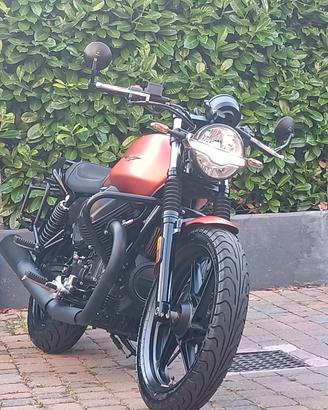 Moto Guzzi V7 850  stone