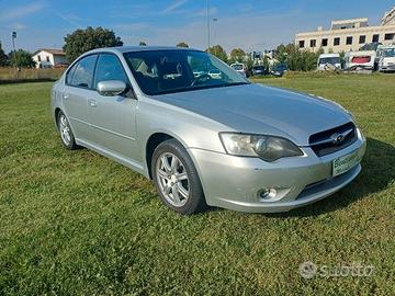 Subaru Legacy 2.0 16V GX Gpl 4x4
