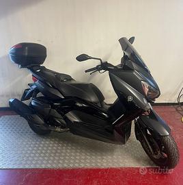 YAMAHA X-Max 400