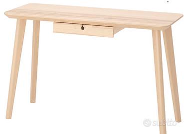 Scrivania Ikea legno massello con consegna