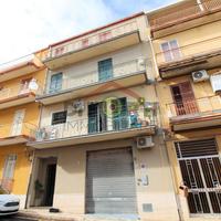 Due Livelli in Piccolo Condominio Zona Pompieri