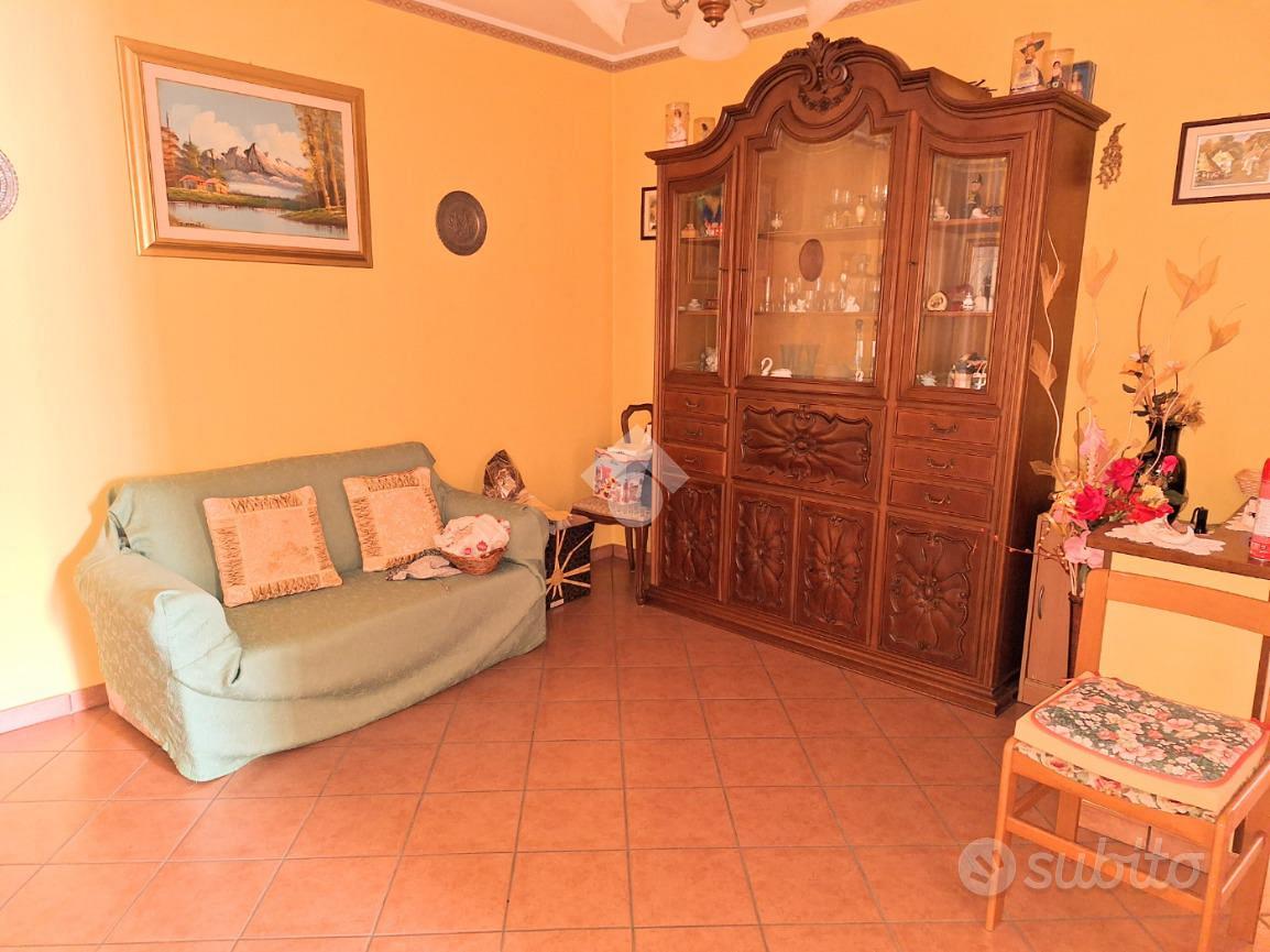 Casa – Fabbrica Curone, Garadassi - Altro