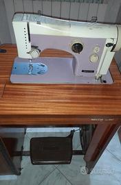 macchina da cucire necchi